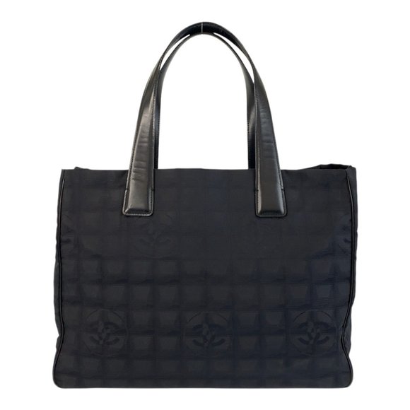 CHANEL Black Leather Shoulder Bag - Picture 1 of 10